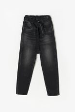 BLACK / BLACK