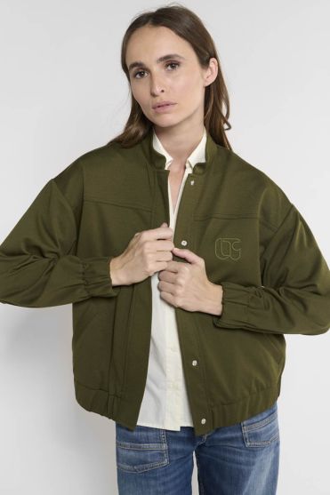 Jacke Olie