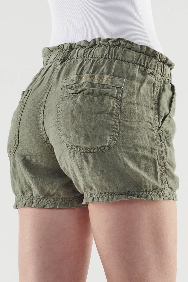 Kurze Shorts in Khaki