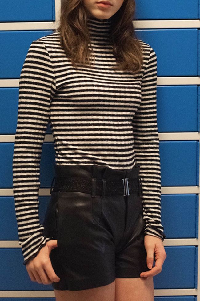 T-shirt Lisegi in schwarz