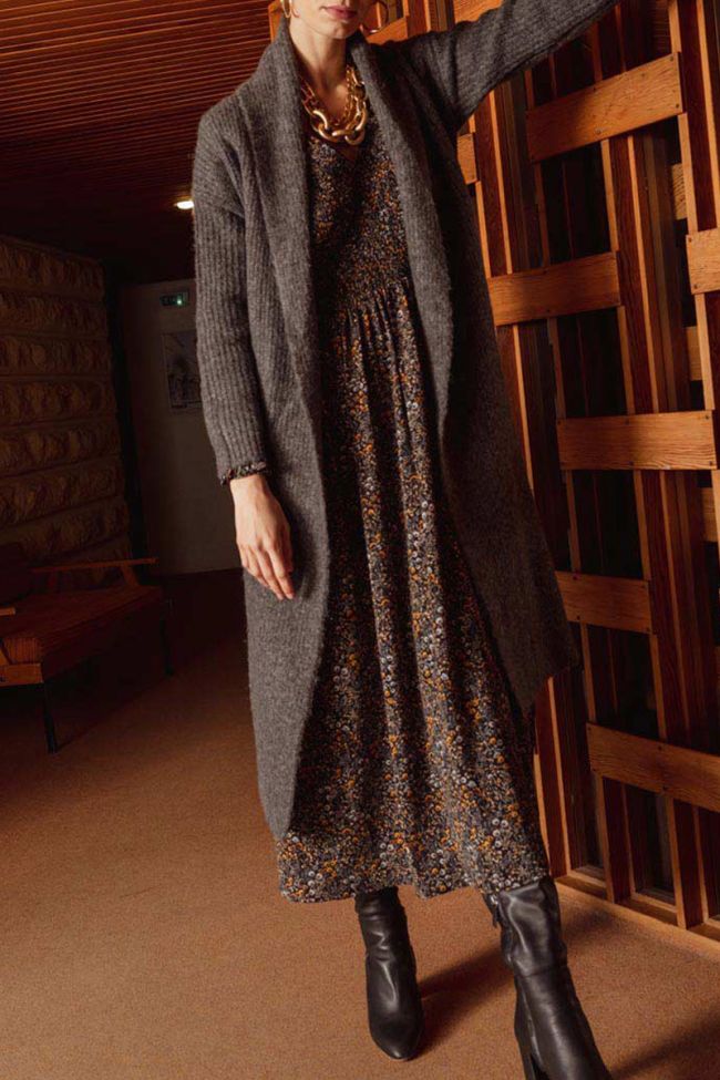 Cardigan Mater in grau