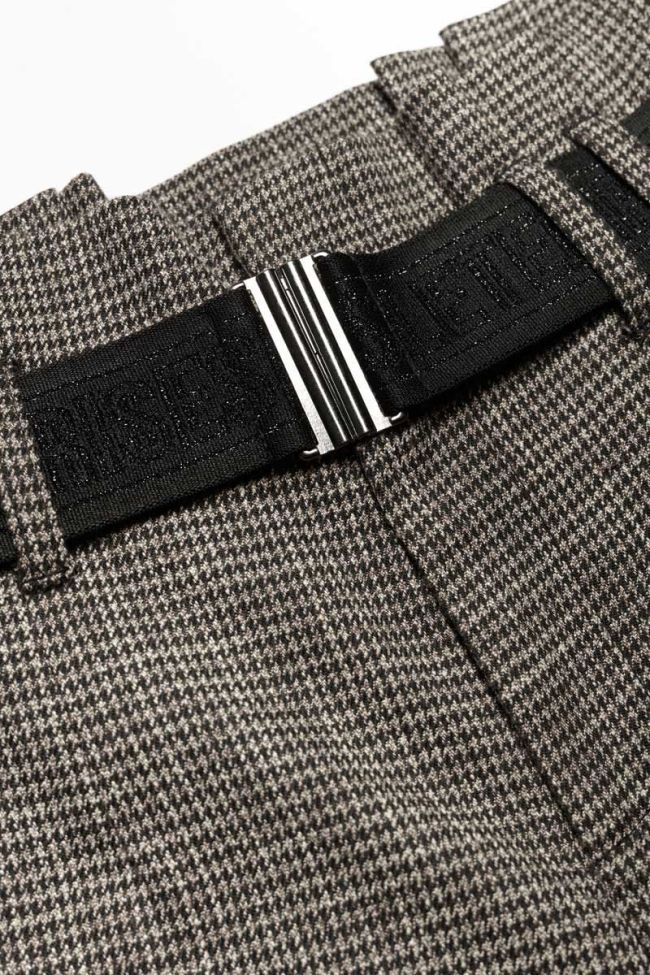 Hose Nagagi in braun