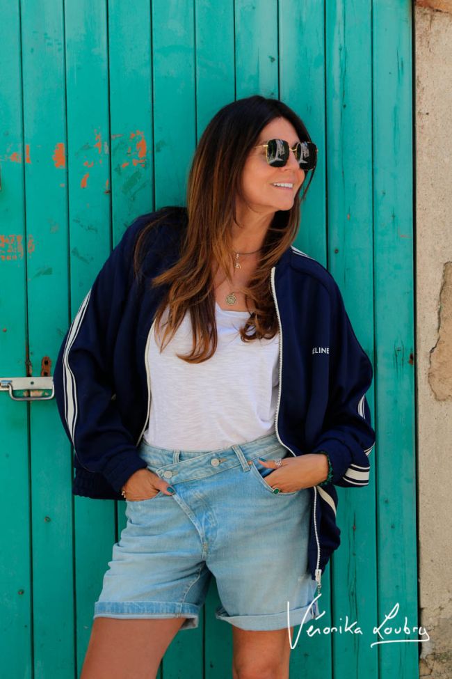 Bermuda Mary aus blauem Jeansstoff by Véronika Loubry