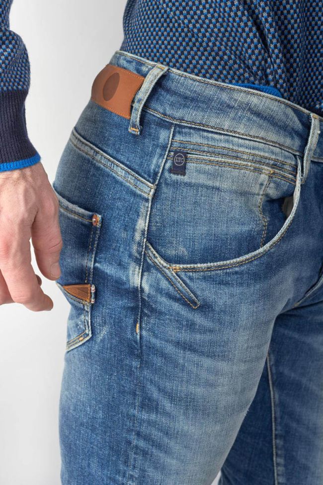 Jeans 900/03 tapered twisted Rocken destroy blau Nr.3