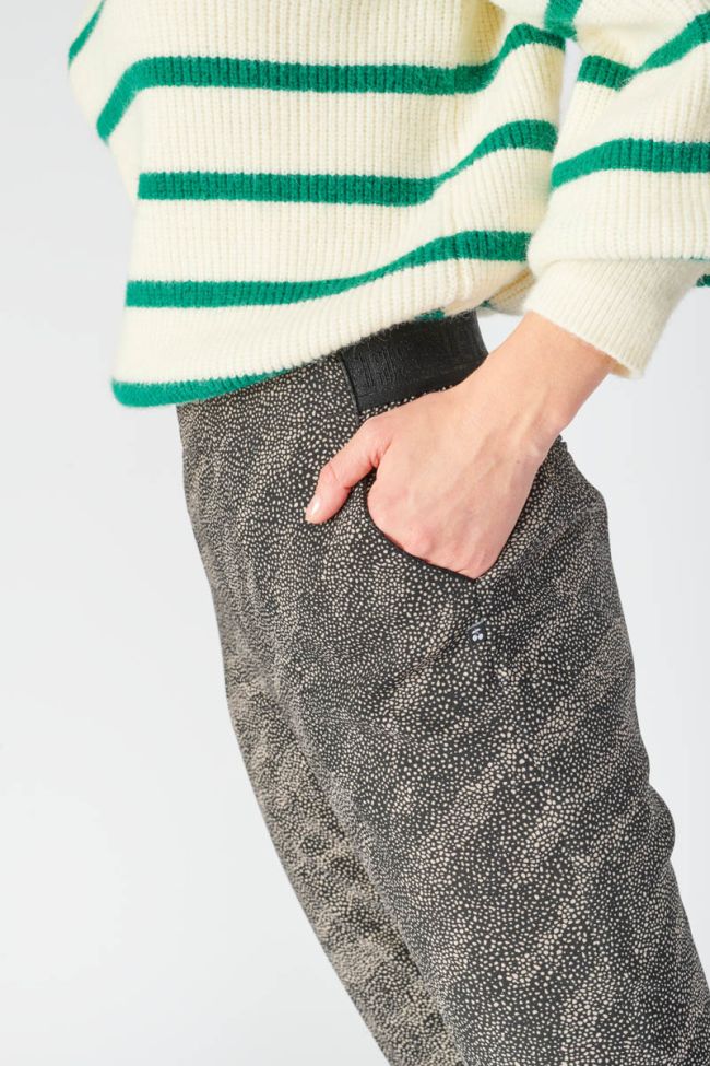 Hose Dorina in schwarz