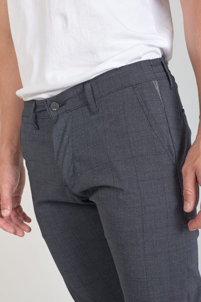 Hose Skunk mit blauem Karomuster