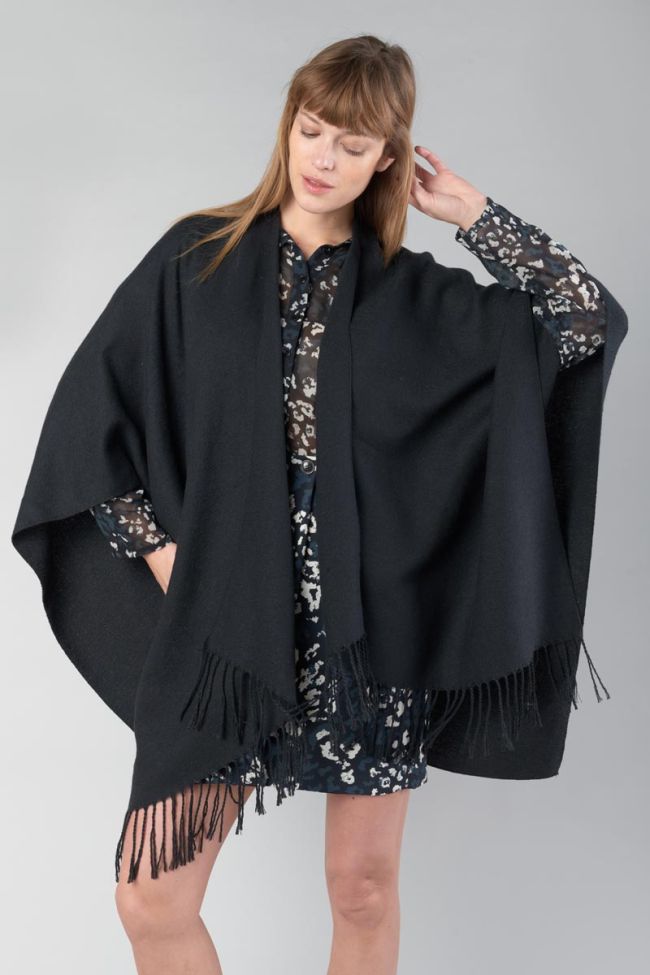 Poncho Pili in schwarz