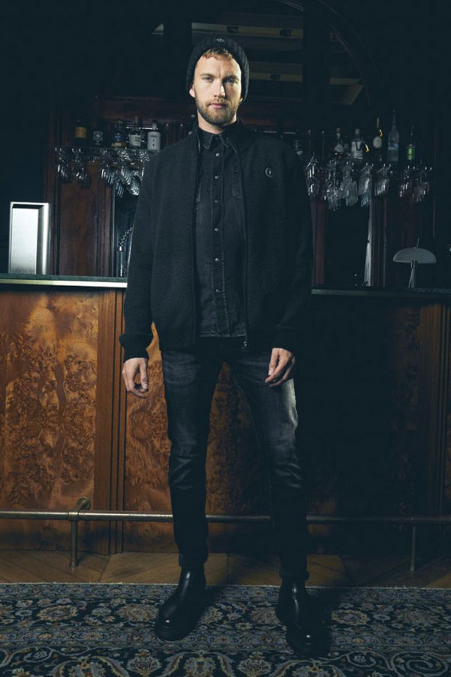 Pullover Kard in schwarz