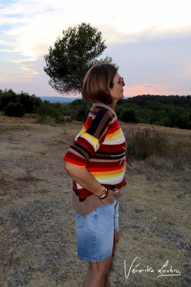 Natalia Bermuda aus hellblauem Jeansstoff by Véronika Loubry