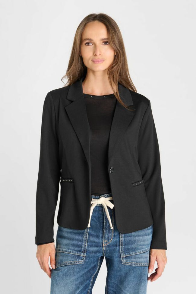 Jacke Lesly