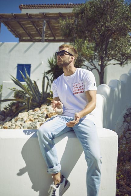 T-Shirt Saros in weiß