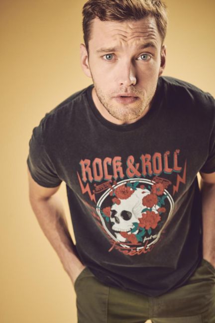 T-Shirt Stipe in grau verwaschener Druck