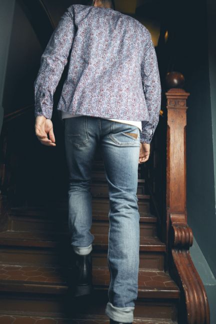 Jeans 700/17 relax Basic destroy blau Nr.3