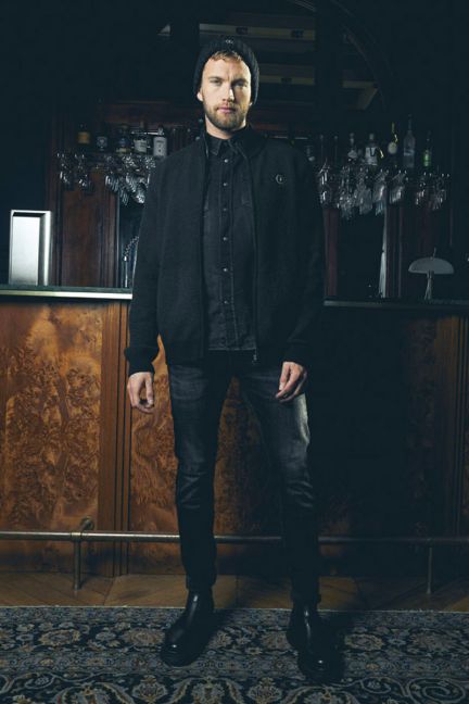 Pullover Kard in schwarz