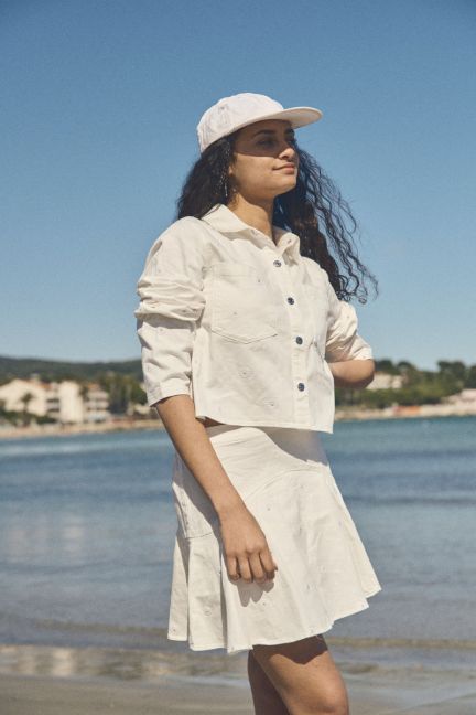 Rock Shelagi in weiß