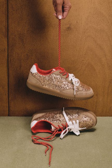 Tess Cooper Sneaker
