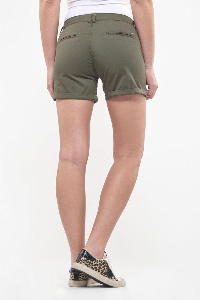 Shorts Lova in grün