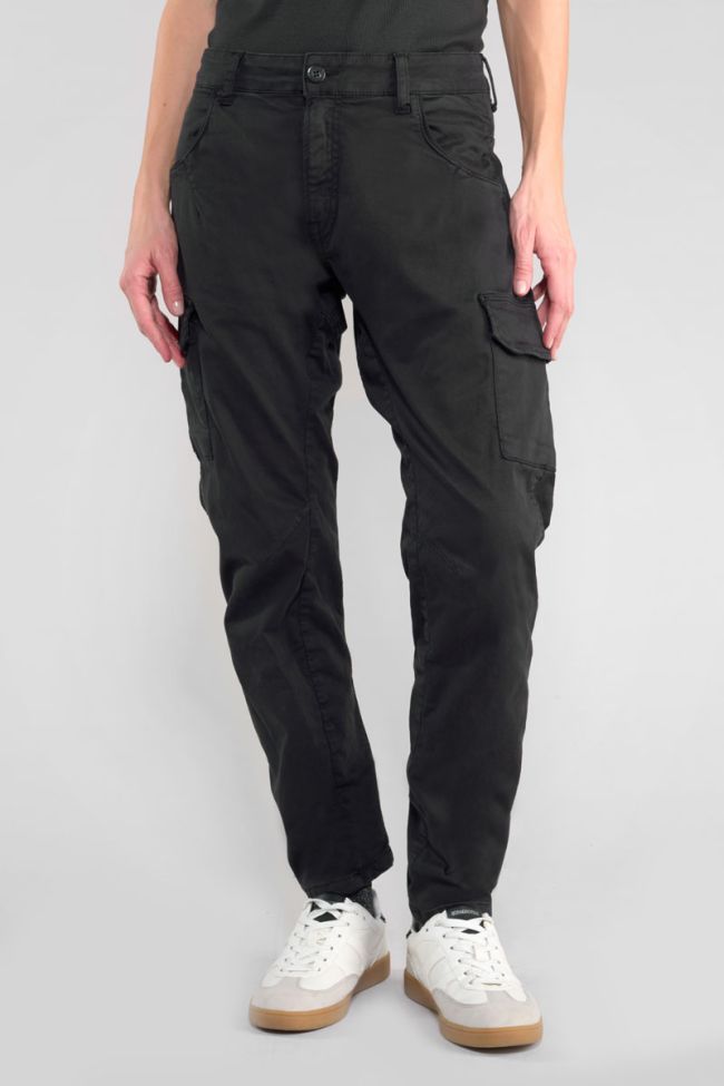 Hose Rivera in schwarz