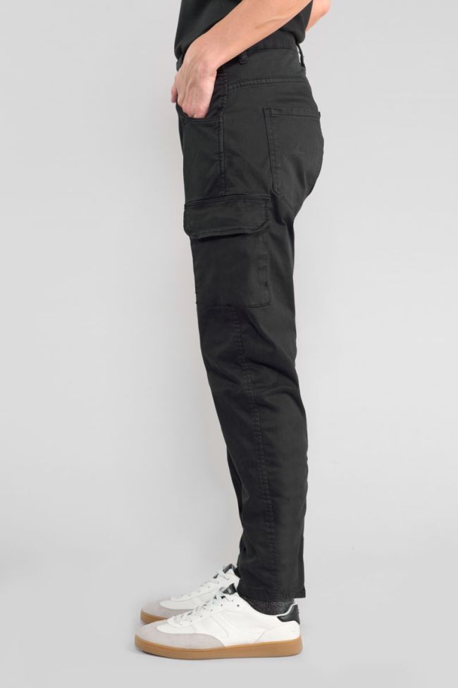 Hose Rivera in schwarz