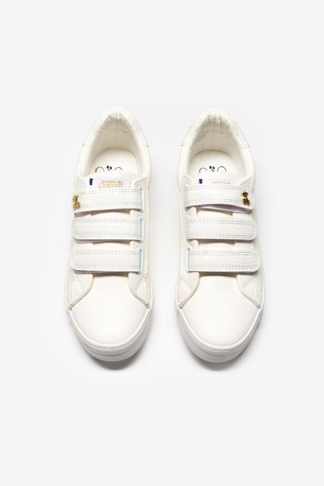 Weiße Vic Sneakers