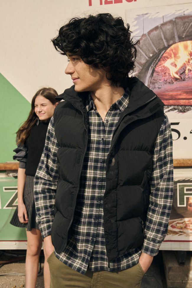  Nazerbo in schwarz