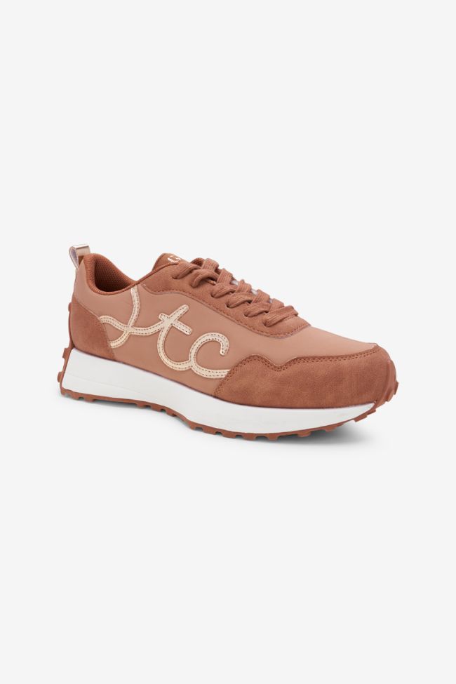 Run Sneakers in camel