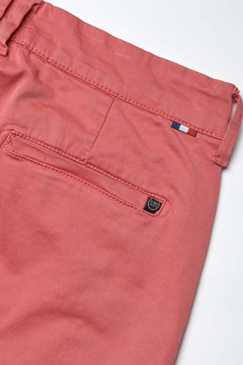 Chino Jas in Rosa